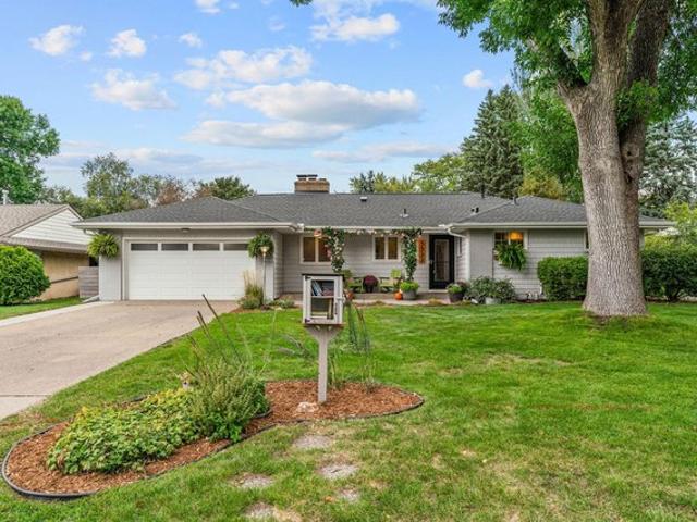 House for sale in Saint Anthony, Hennepin County