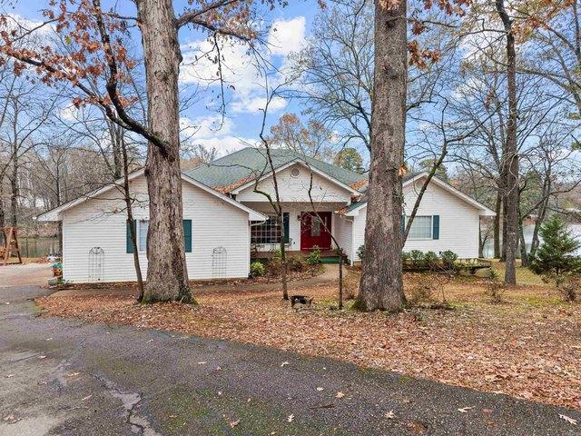 House for sale in Ark