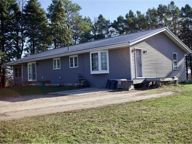House for sale in Grove City, Minnesota
