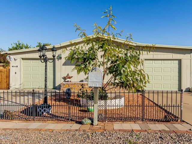 House for sale in Mobile Gardens Mobile Home Park, Wittmann