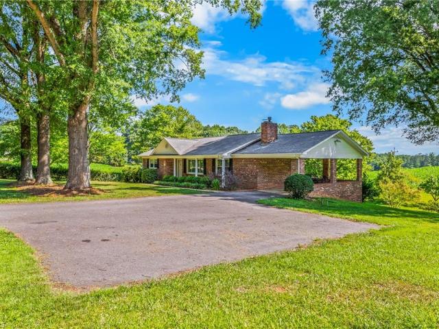 House for sale in Dobson, North Carolina