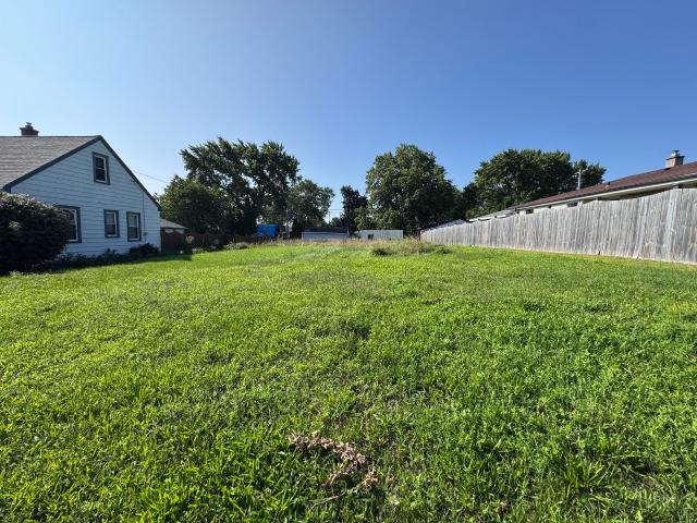 Land for sale in Milwaukee, Wisconsin