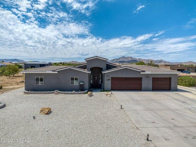 House for sale in Vail, Arizona
