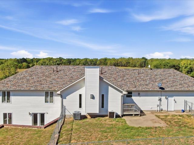House for sale in Monett, Barry County