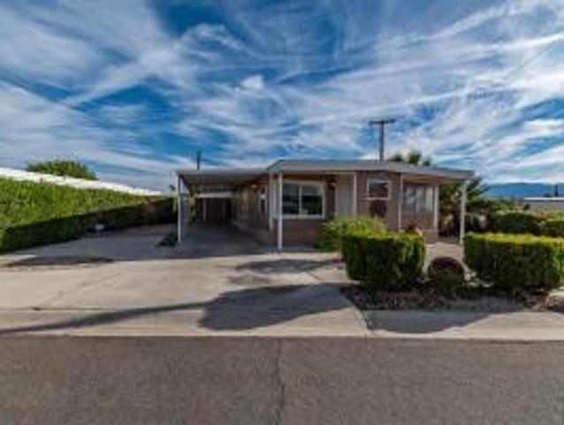 House for sale in Thousand Palms, California