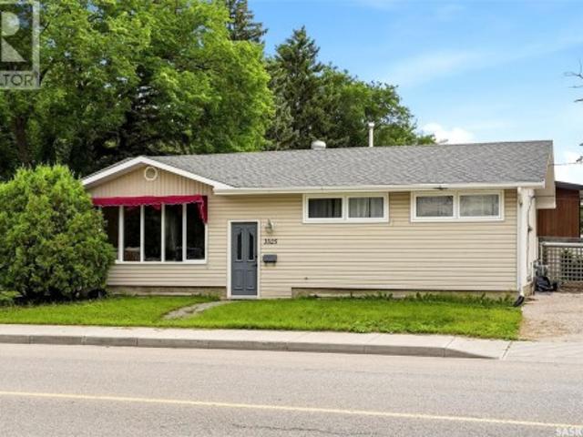 House for sale in Parliament Place, Regina