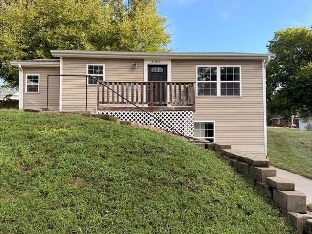 House for sale in Buchanan, Missouri
