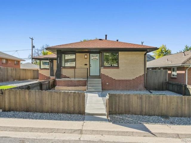 Townhouse for sale in Denver, Colorado
