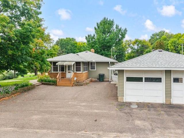 House for sale in Harris, Minnesota