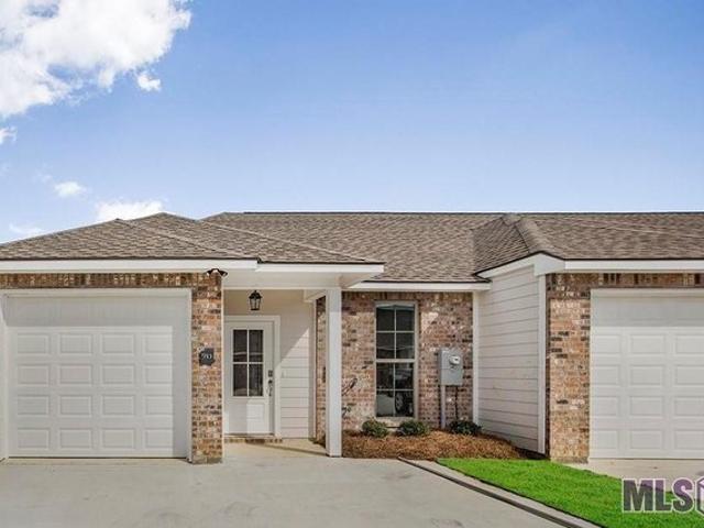 Townhouse for sale in Denham Springs, Louisiana