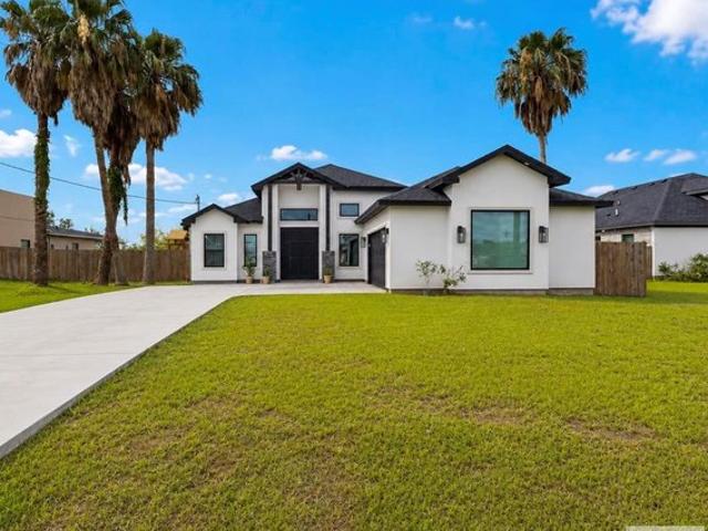 House for sale in Cameron, Texas