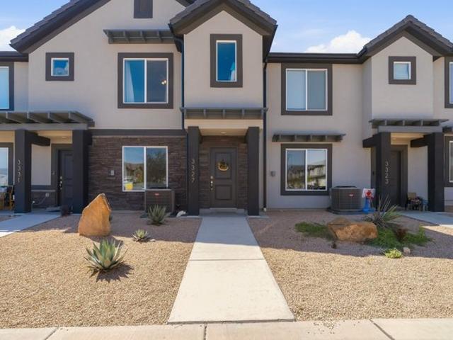 Townhouse for sale in Washington, Utah