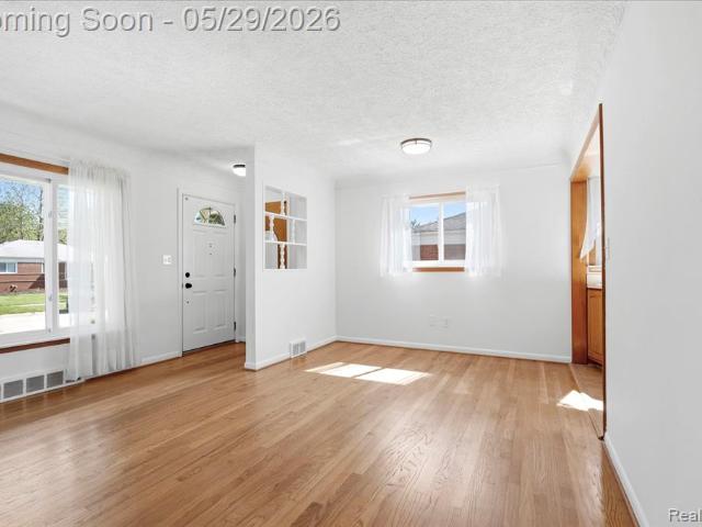 House for sale in Trenton, Michigan
