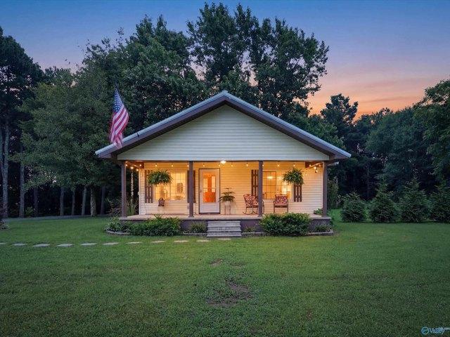House for sale in Albertville, Alabama