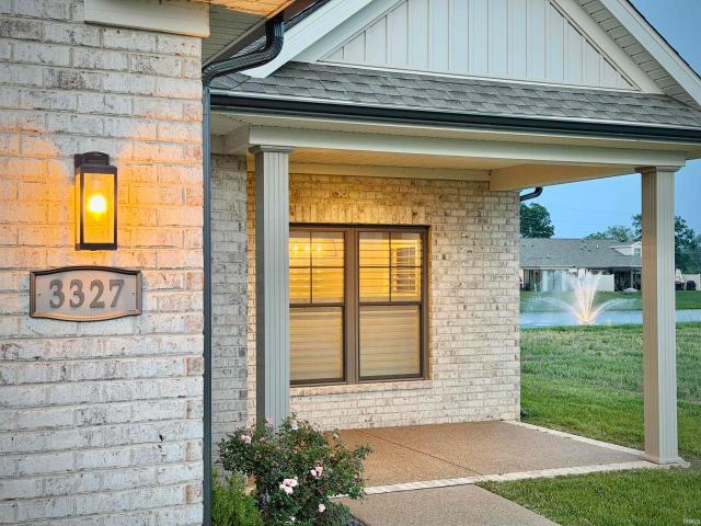 Condo for sale in Newburgh, Indiana