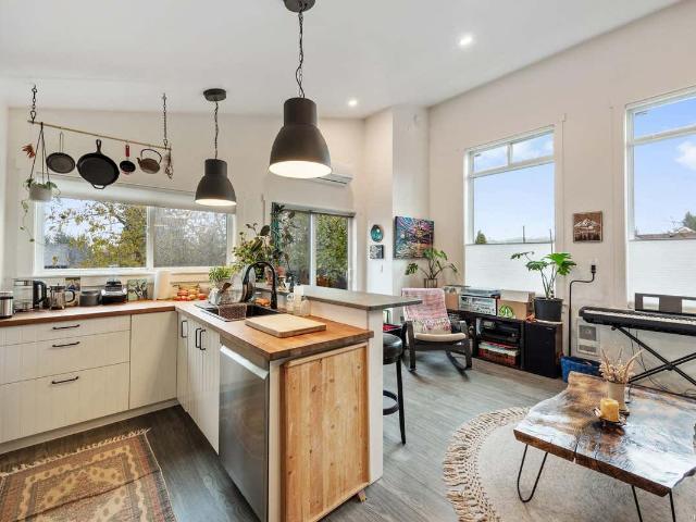 House for sale in Cumberland, British Columbia