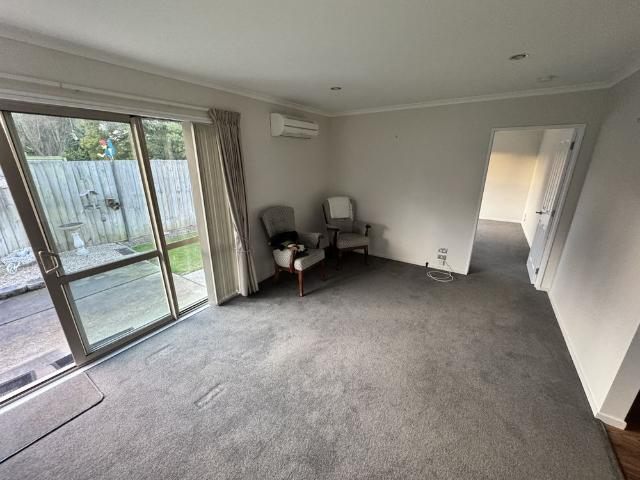House for rent in Chaslands, Canterbury