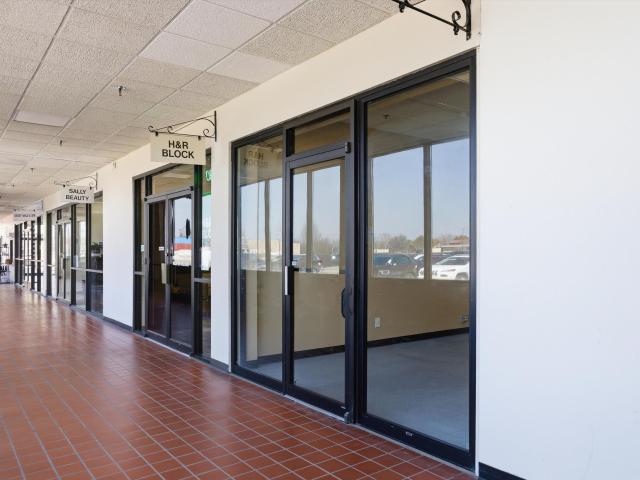 Commercial for sale in Manitowoc, Wisconsin