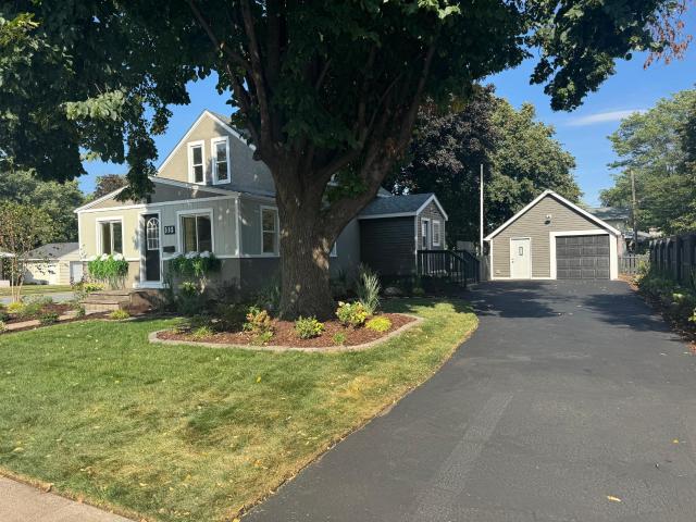 House for sale in Hennepin, Minnesota