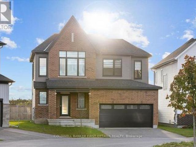 House for sale in Barrhaven West, Ottawa