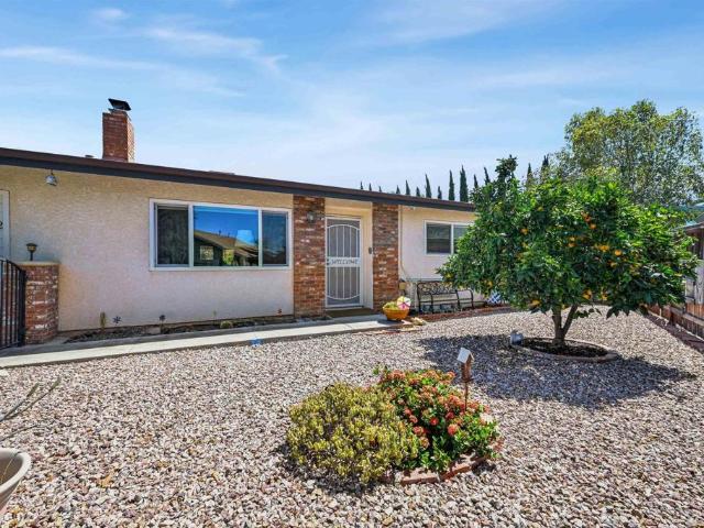 House for sale in Vista, San Diego County