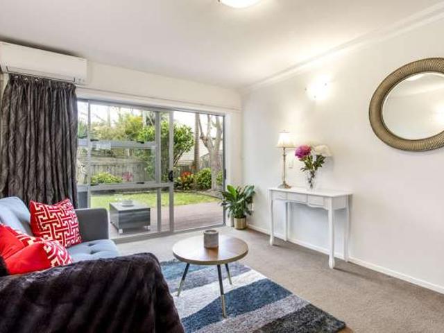 Apartment for sale in Avondale