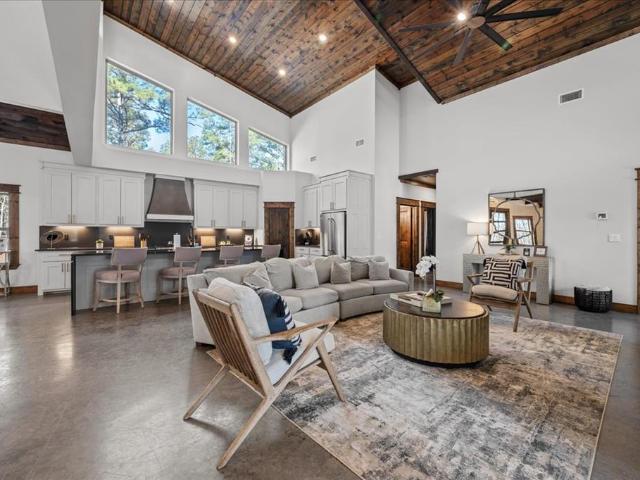 House for sale in Broken Bow, Oklahoma