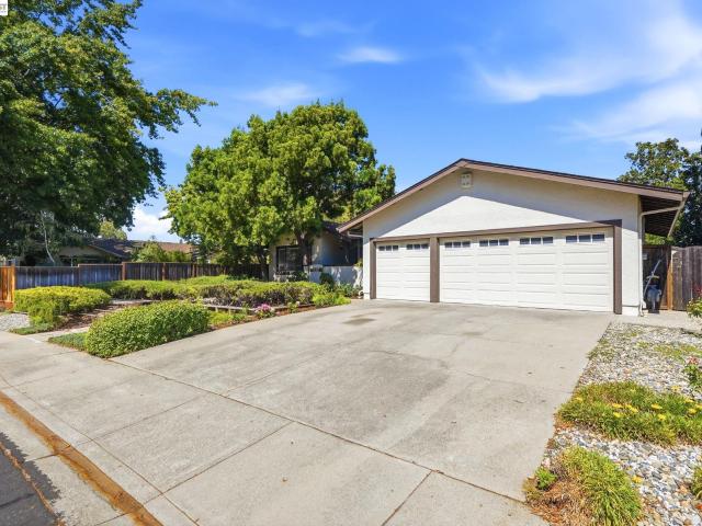 House for sale in Walnut Creek, Contra Costa County