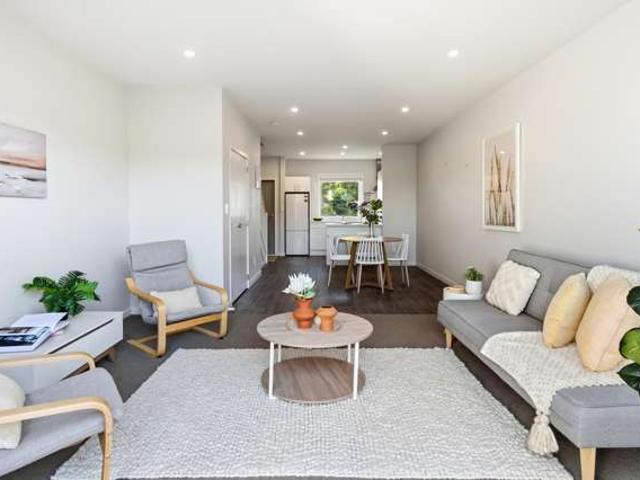 Townhouse for sale in Matata, Wellington