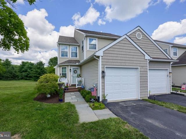 Townhouse for sale in Chester, Pennsylvania