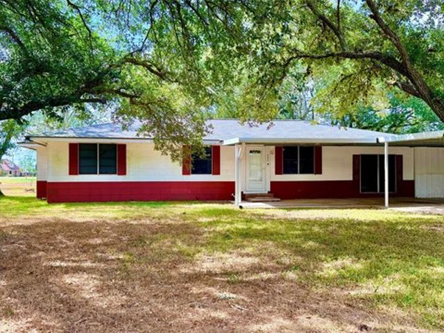 House for sale in El Campo, Wharton County