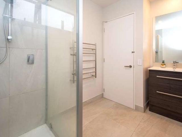 Apartment for sale in Heathcote, Canterbury