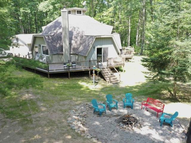 House for sale in Rose City, Michigan