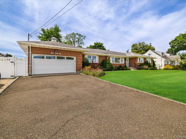 House for sale in Babylon, New York