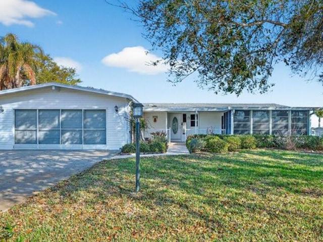 House for sale in Oak Hill, Florida