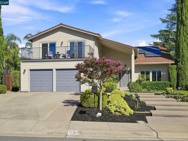 House for sale in Clayton, California