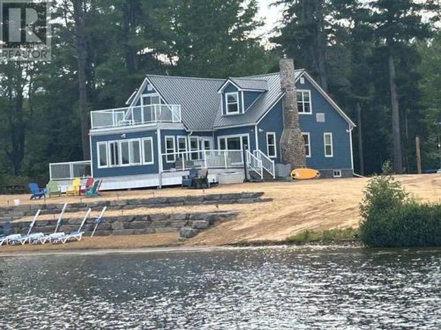 House for sale in Renfrew, Ontario