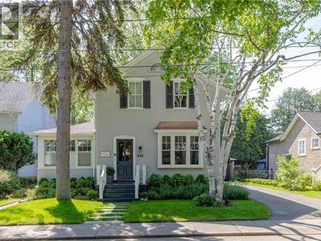 House for sale in Oakville, Ontario