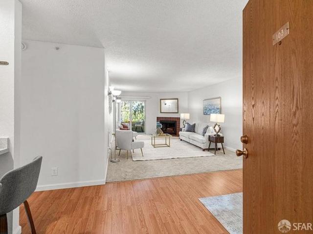 Condo for sale in San Mateo, California