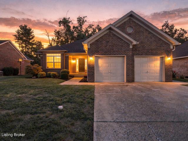 House for sale in Shepherdsville, Kentucky