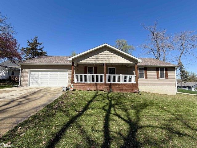 House for sale in Newton, Iowa