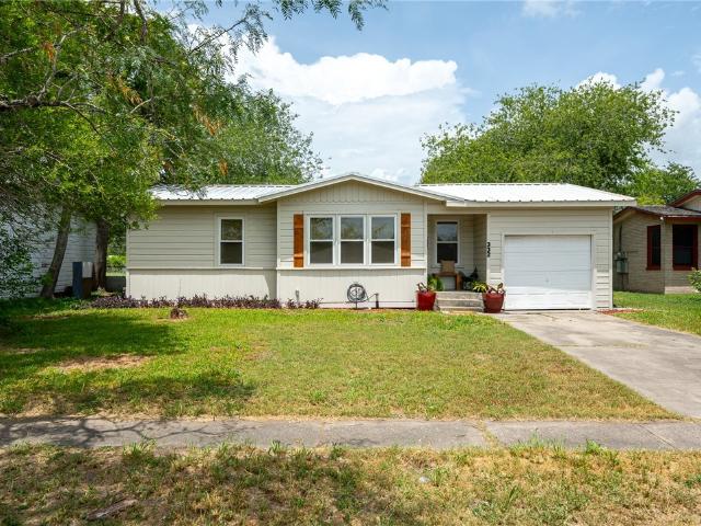 House for sale in Sinton House for sale in Sinton