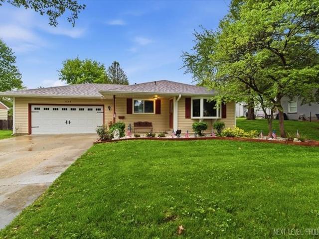 House for sale in Aurora, Illinois