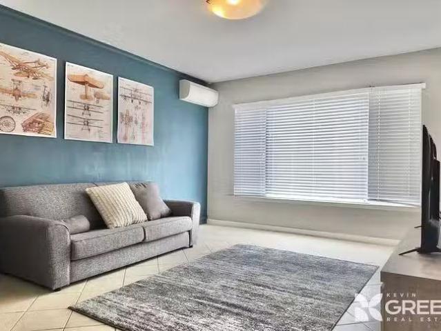 House for rent in Halls Head, Western Australia