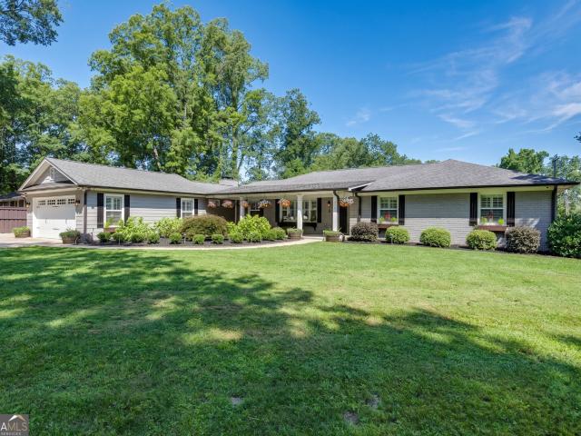 House for sale in Clarkesville, Georgia