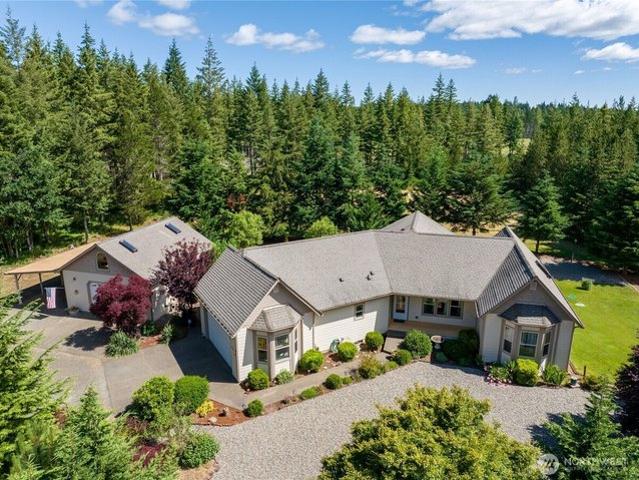 House for sale in Shelton, Washington