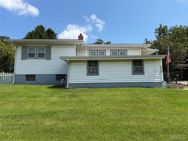 House for sale in Saint Charles, Missouri