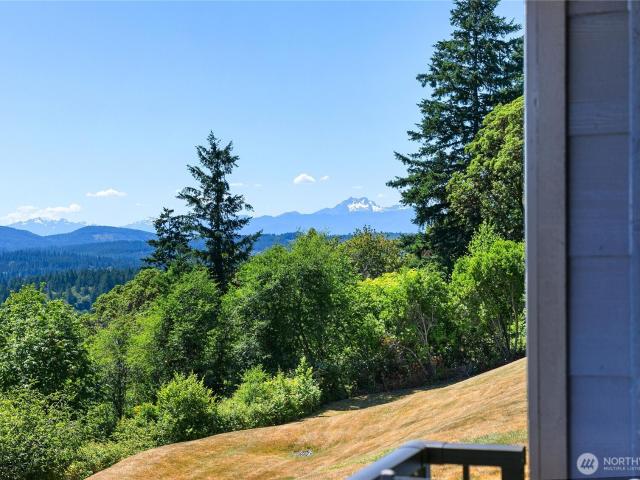 Condo for sale in Bremerton
