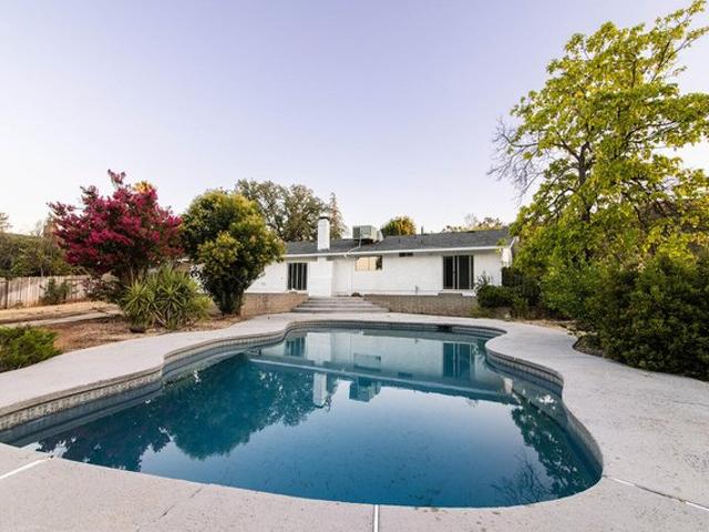 House for sale in Shasta, California