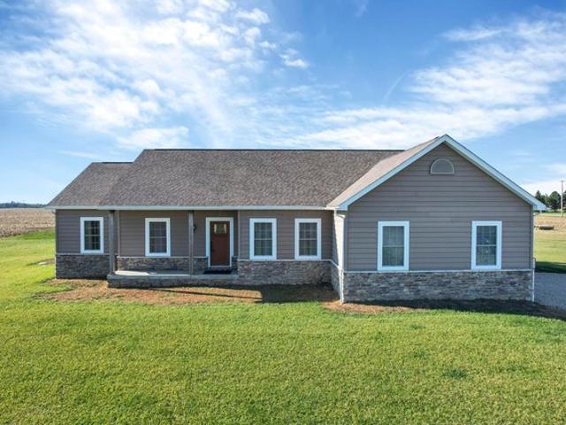 House for sale in West Jefferson, Ohio